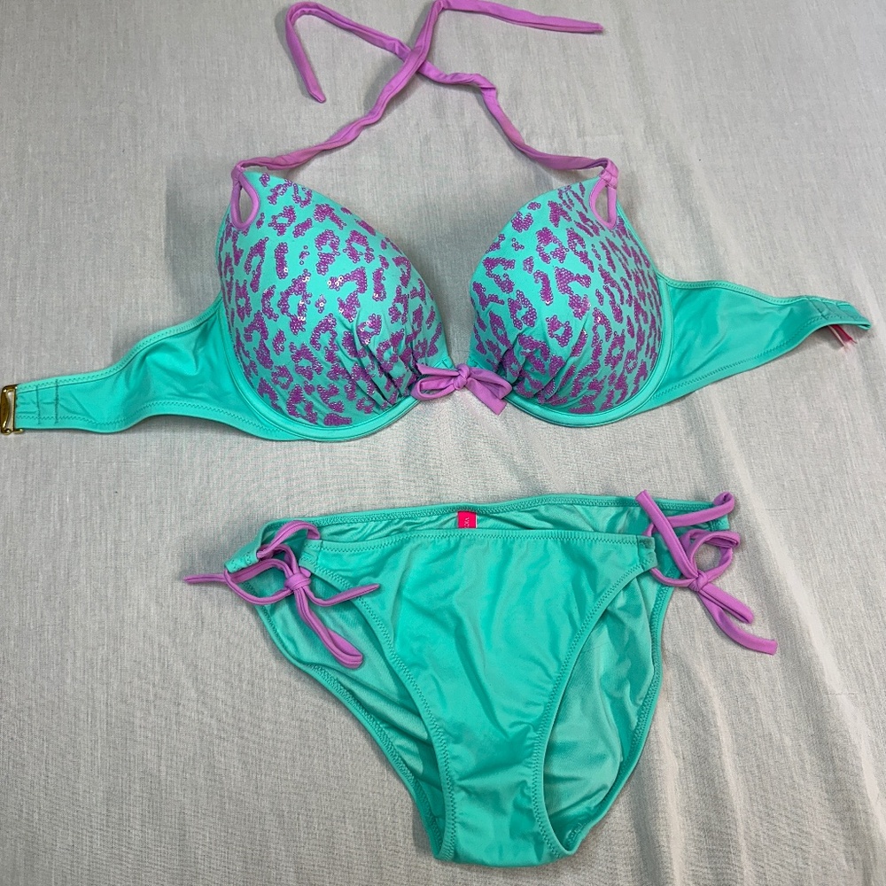 Victoria's Secret Gorgeous Sequin Leopard Padded Bikini Bottoms sz L Top sz 36DD